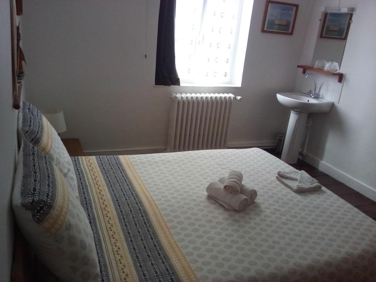 Bed and Breakfast L'Ex-Voto Honfleur Esterno foto